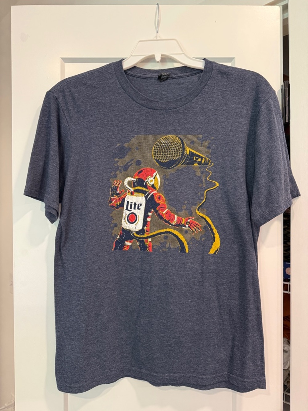 Beer Memorabilia - Vintage Miller Lite Astronaut Tee